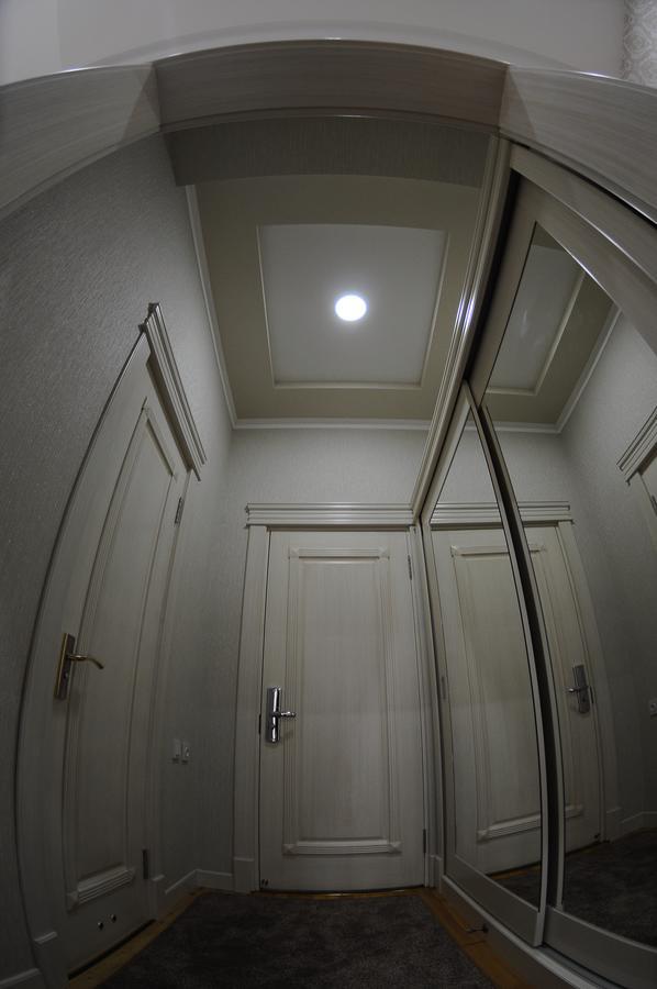 Hotel Afrosiyob Qarshi Εξωτερικό φωτογραφία
