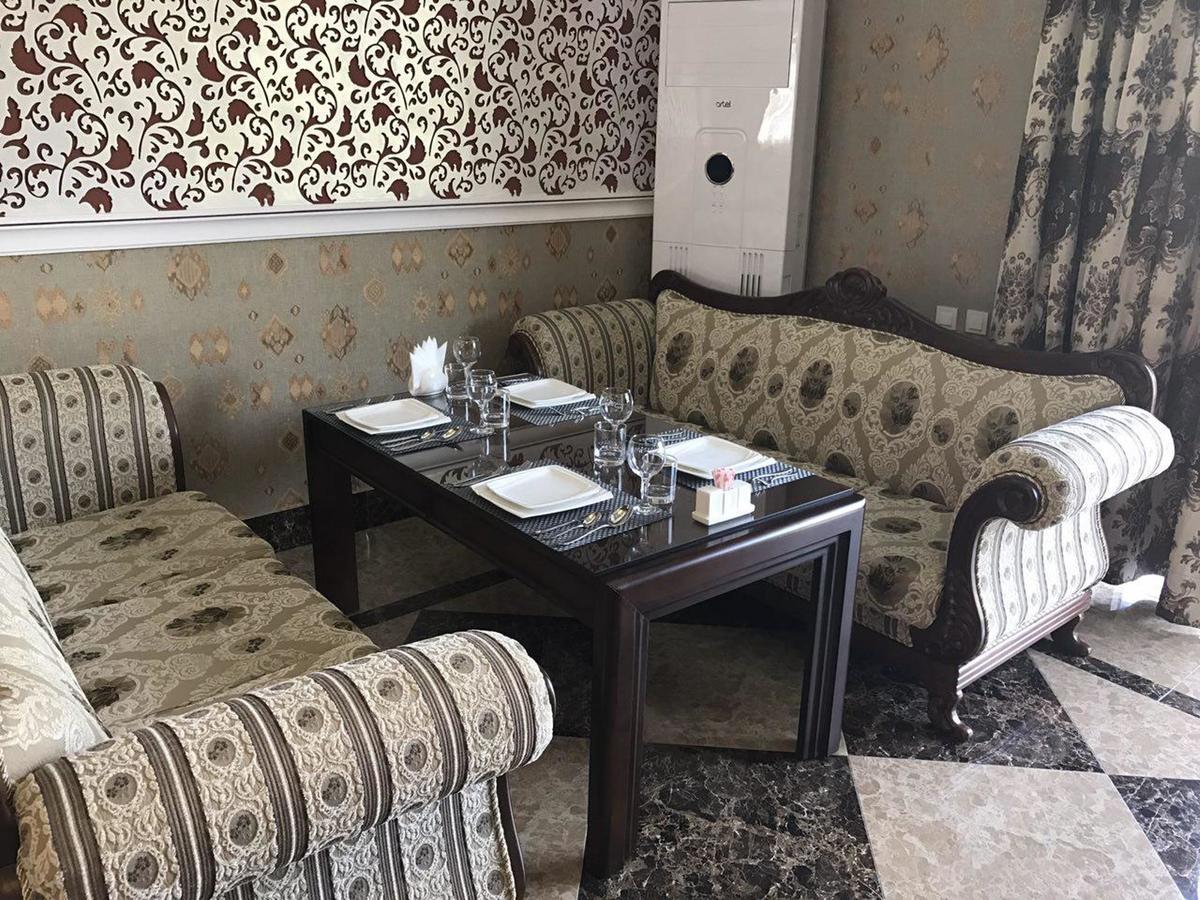 Hotel Afrosiyob Qarshi Εξωτερικό φωτογραφία
